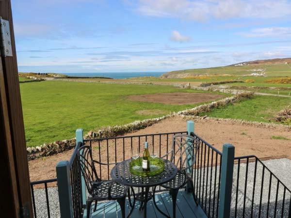 Llety'R Bugail Villa Holyhead Bagian luar foto