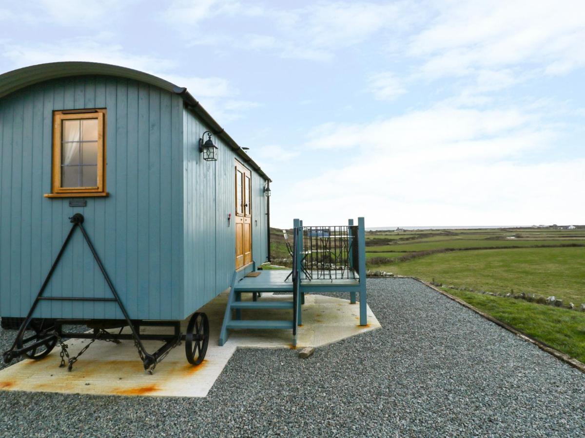 Llety'R Bugail Villa Holyhead Bagian luar foto